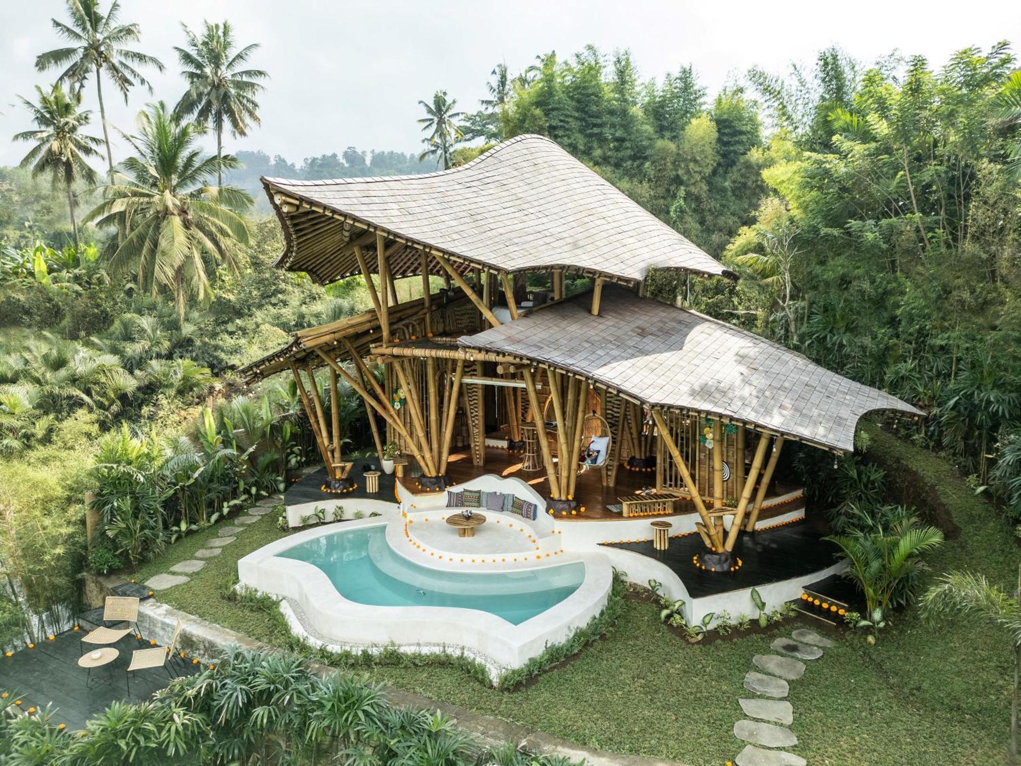 Magic Hills Bali - Magical Eco-luxury Villa *