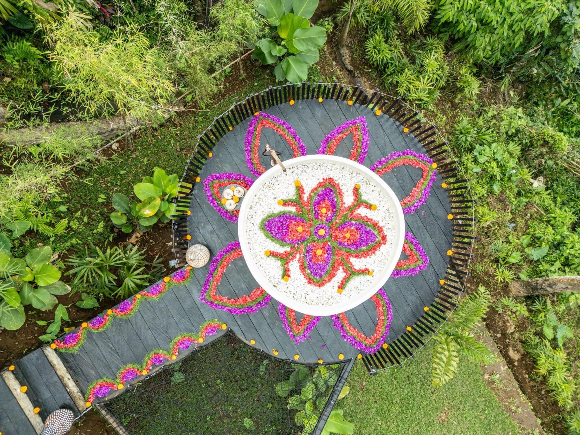 Villa Magic Hills Bali - Magical Eco-luxury *