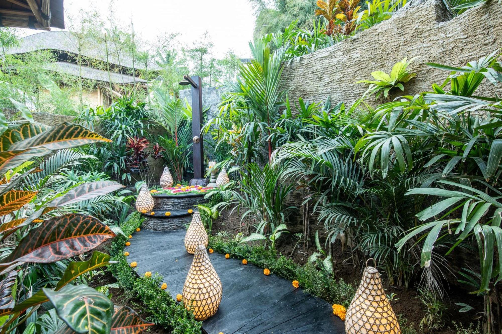 Villa Magic Hills Bali - Magical Eco-luxury Selat
