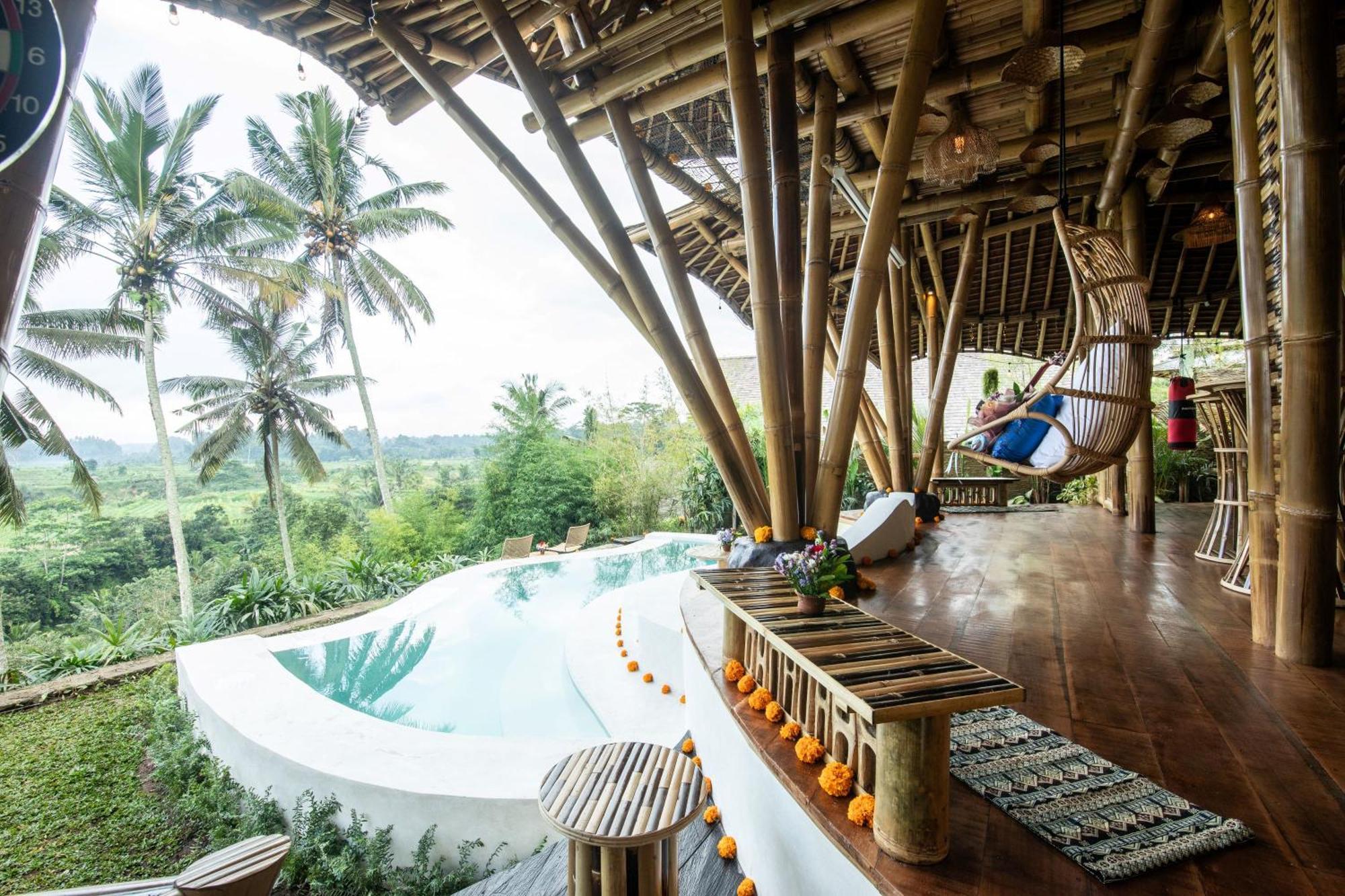 Magic Hills Bali - Magical Eco-luxury Villa Selat