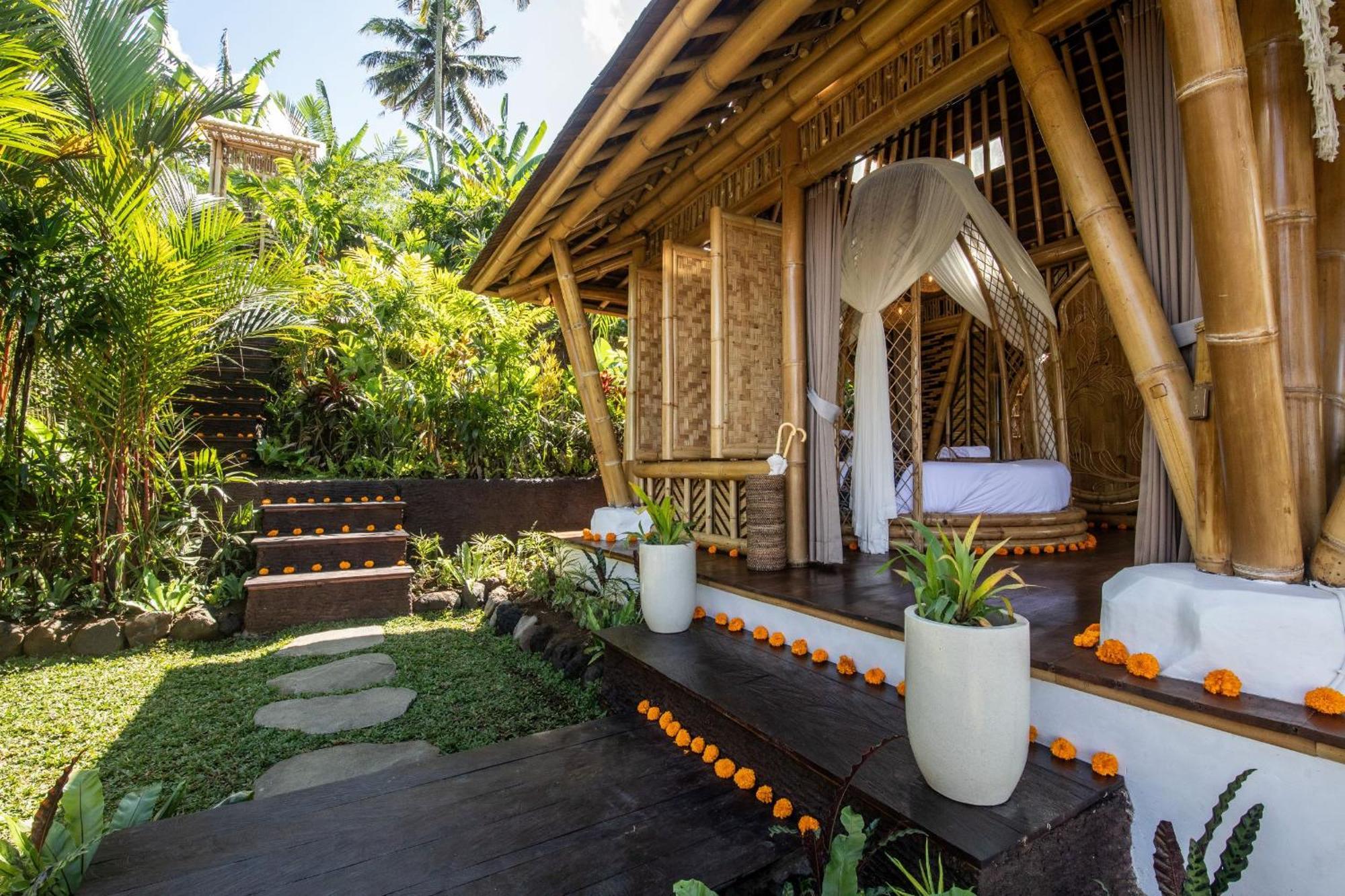 Magic Hills Bali - Magical Eco-luxury * Selat