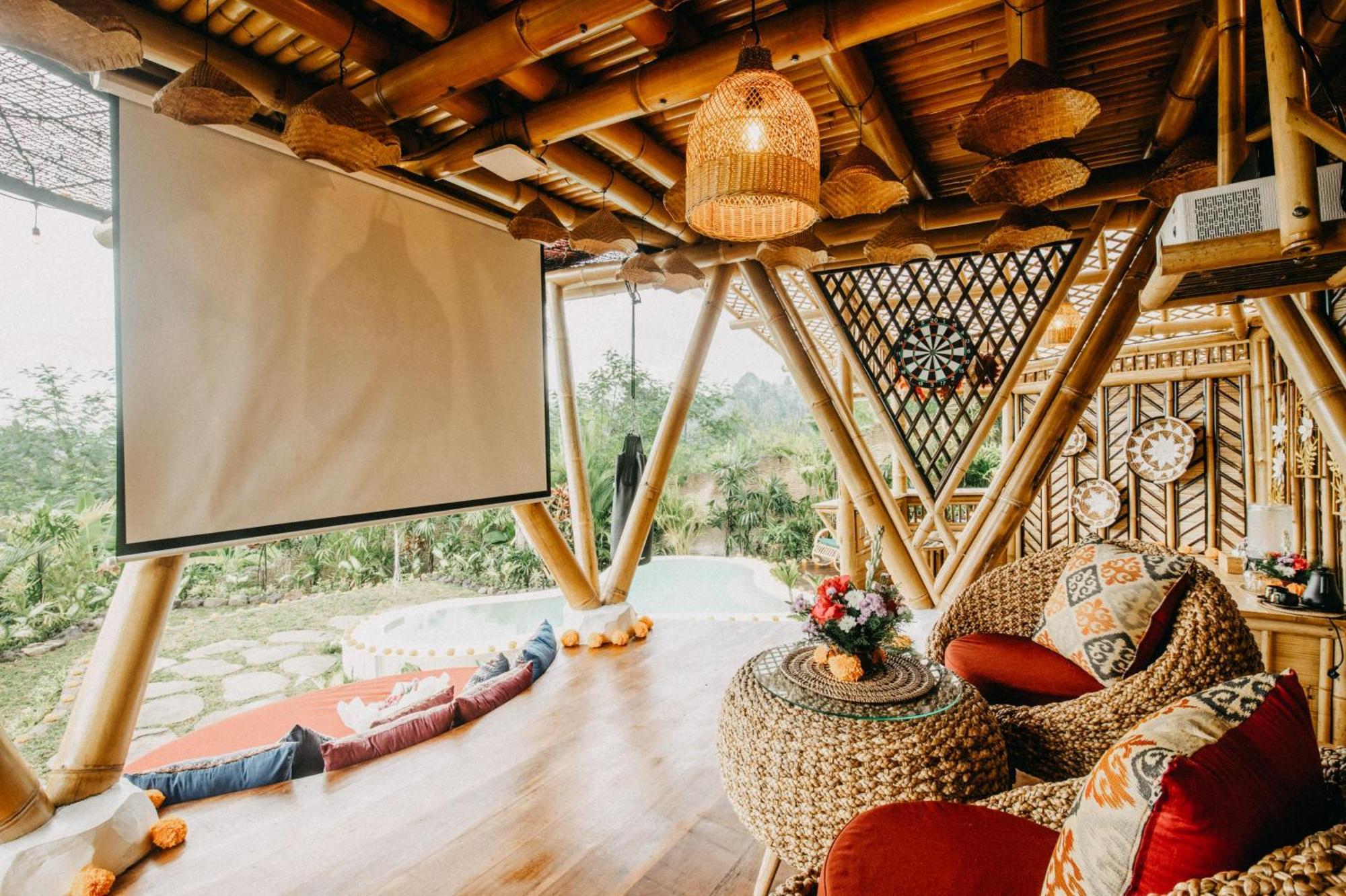 Villa Magic Hills Bali - Magical Eco-luxury Selat